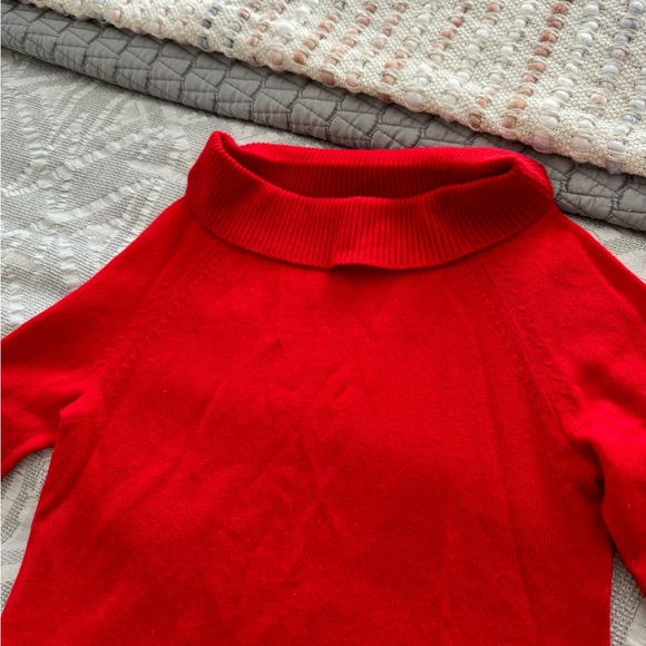 JCrew Cashmere Tabitha Popover - Picture 5 of 5